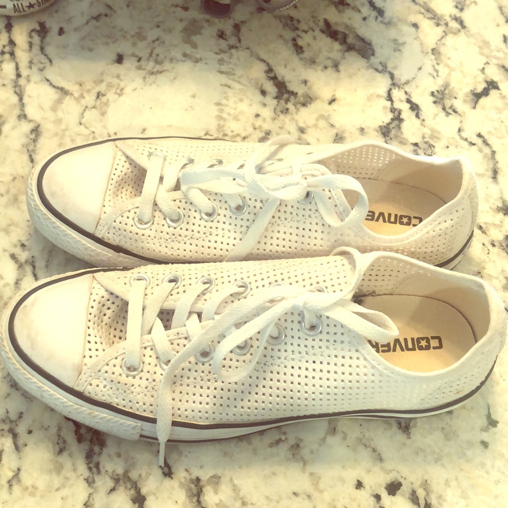 White converse